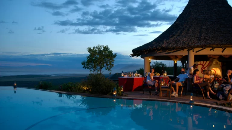 lake manyara serena lodge