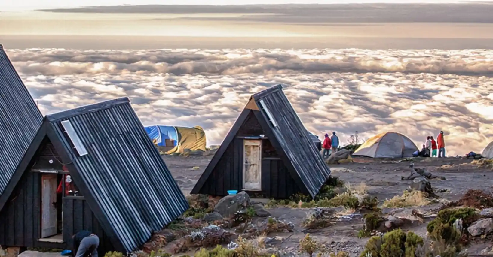 mandara hut