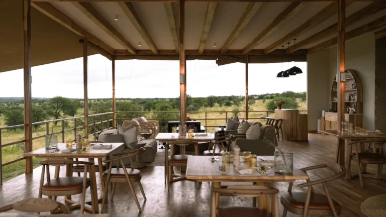 ENVI Sisini Serengeti-dinning