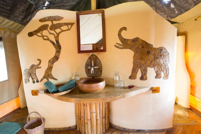 Vuma-Hills-Tented-Camp-bathroom