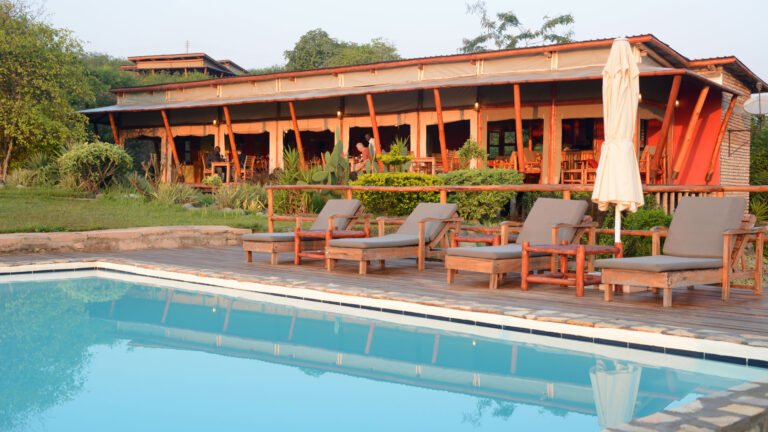 2aMarafiki-Safari_Lodge