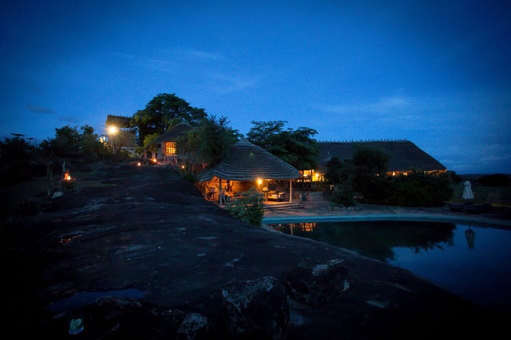 Apoka Safari Lodge