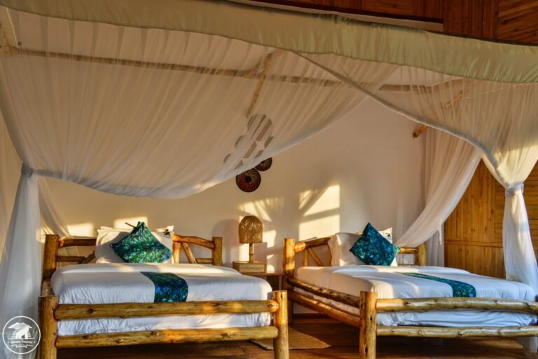 IM_UG_KIB_Kibale-Tourist-Safari-Lodge_Double-beds