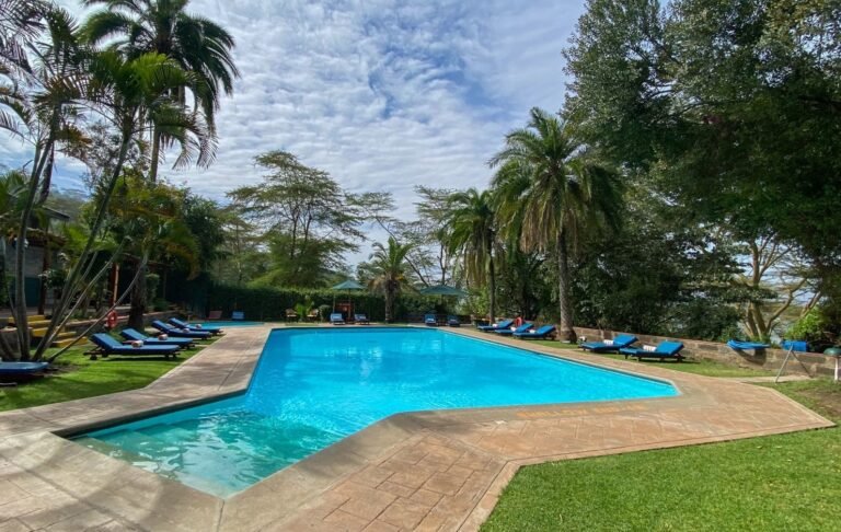 Sarova-Lion-Hill-Lodge-Kenya-swimming-pool
