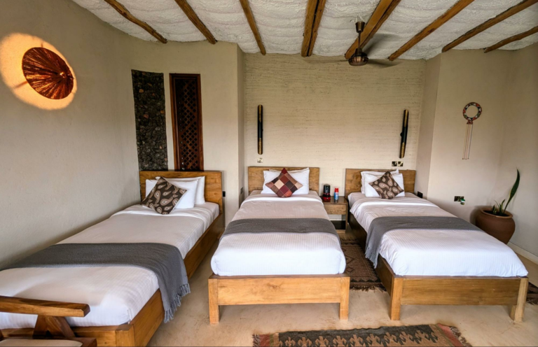 surana-luxury-hotel-review-triple-guest-room